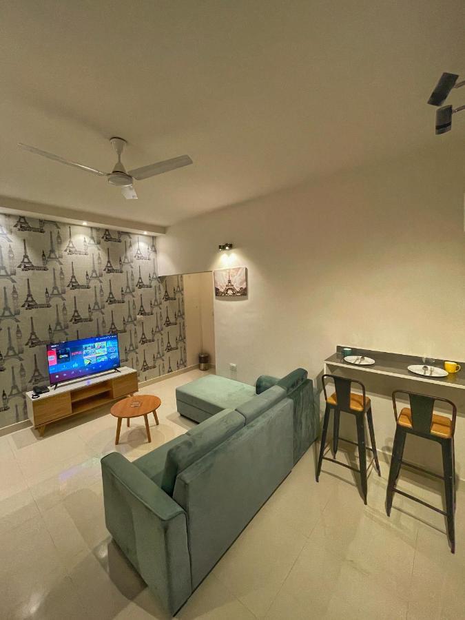 Eiffel Suites - Kammanahalli Bangalore Bagian luar foto