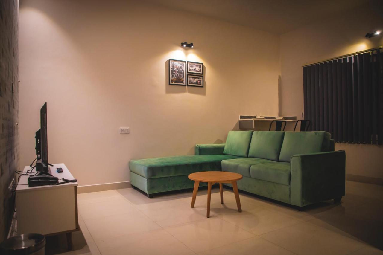 Eiffel Suites - Kammanahalli Bangalore Bagian luar foto